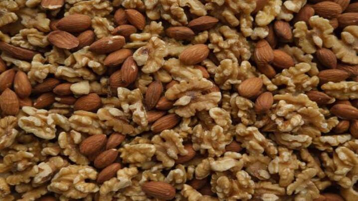 Top 5 Snacks for Sustainable Energy Throughout the Day