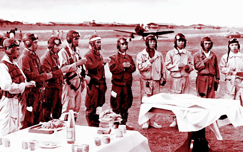What was done to Japanese kamikaze pilots who failed their mission and returned to the airfield