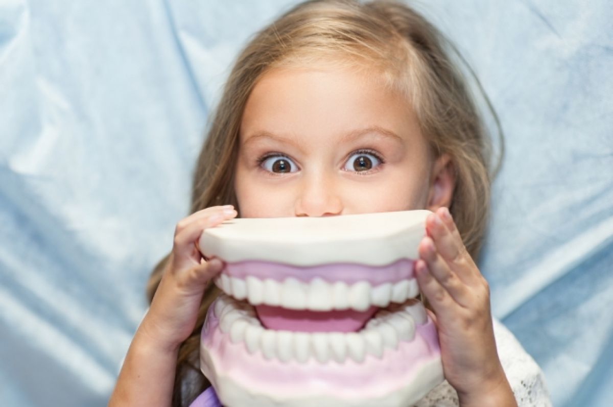 How to eat right to keep your teeth healthy?